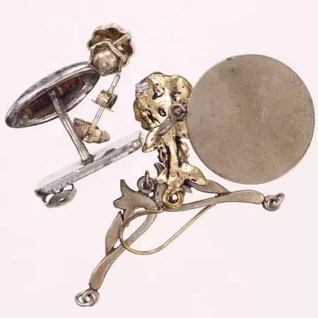 Diverse silver, defekt, silver 830-925/1000 Vikt: 17,5 g