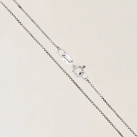 Kedja Venezia, längd 42cm, bredd 1mm, silver 925/1000 Vikt: 1,6 g