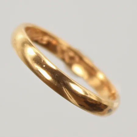 Ring, stl 20, gravyr, 18K Vikt: 4,6 g