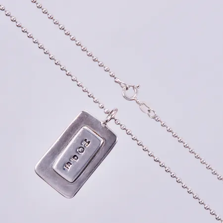 Kedja längd ca 40,5cm, bredd ca 1mm, hänge Hope Efva Attling, längd ca 30mm, bredd ca 18mm, silver Vikt: 13,4 g