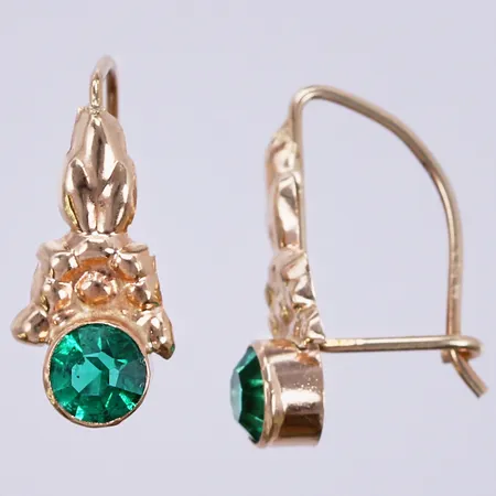 Ett par örhängen med syntetiska stenar, längd ca : 1,5cm, bredd ca:6mm, 14K Vikt: 0,7 g