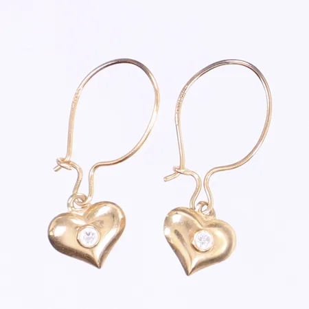Ett par örhängen hjärtan med vita stenar längd 25mm bredd 8mm 14K Vikt: 0,5 g