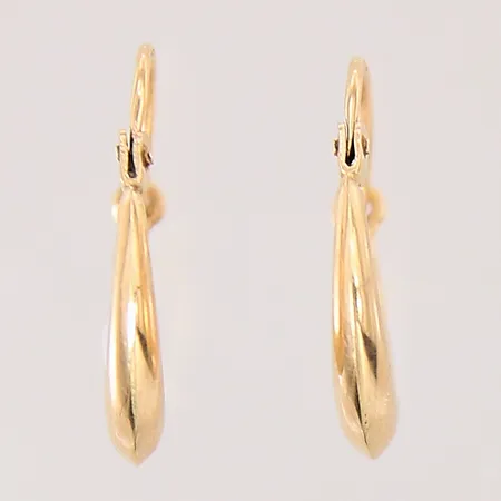 Ett par örhängen, Ø 13mm, 18K  Vikt: 1 g