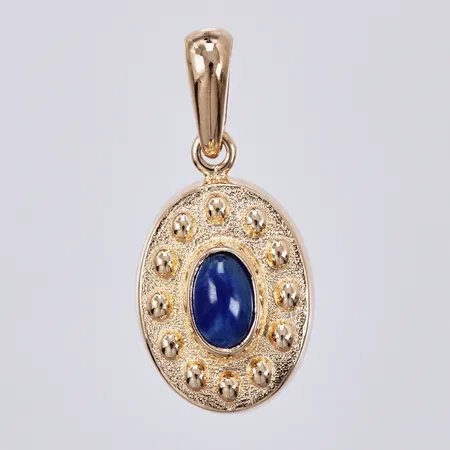 Hänge med blå sten, längd: ca 2,4cm, bredd: ca 11mm, 14K  Vikt: 1,6 g