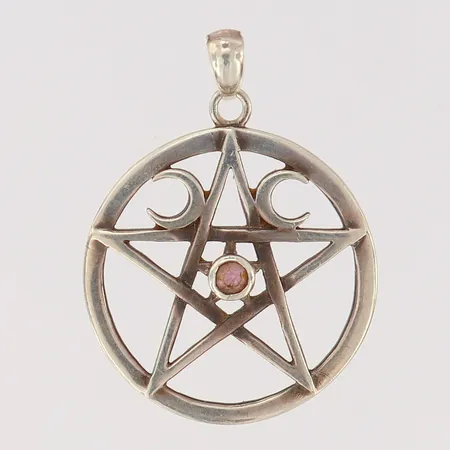 Hänge med vit sten och stjärndekor, Ø 27mm, silver 925/1000 Vikt: 5,4 g