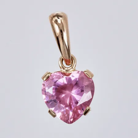 Hänge med rosa sten hjärtformad, längd: ca 1,6cm, bredd: ca 8mm, 14K  Vikt: 1,3 g