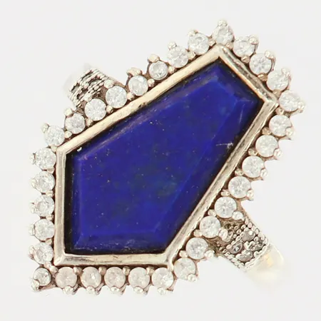 Ring med blå och vita stenar, stl: 18, bredd:1,7mm, silver 925/1000 Vikt: 5,6 g