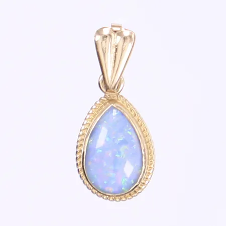 Hänge med sten troligen opaltriplett höjd 20mm, brittiska stämplar, 9K Bruttovikt: 0,8g Vikt: 0,8 g