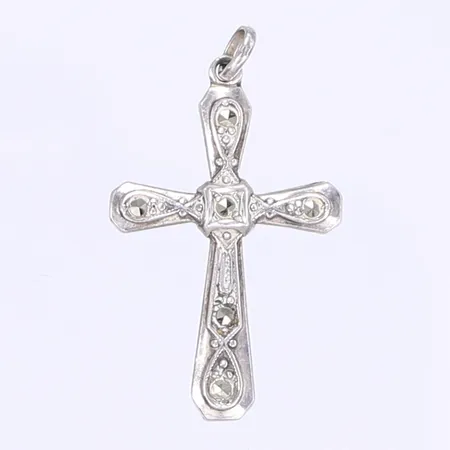 Hänge kors med markasiter längd inkl ögla 35mm bredd 20mm silver 835/1000 Vikt: 2,1 g