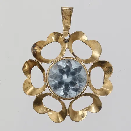 Hänge med blå sten, Ø27mm, längd inkl, ögla: 30mm, bruksskick,18K guld. Vikt: 2,8 g