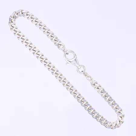 Armband pansarlänk längd 19cm bredd 4mm silver 925/1000 Vikt: 8,3 g
