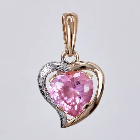 Hänge med rosa sten, längd: ca 2cm, bredd: ca 12mm, vitguldsdetalj, 14K  Vikt: 1,5 g