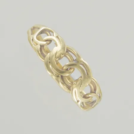 Ring bismark, Ø 20 mm, bredd 7,5 mm, ojämn skena, 18K Vikt: 2,6 g