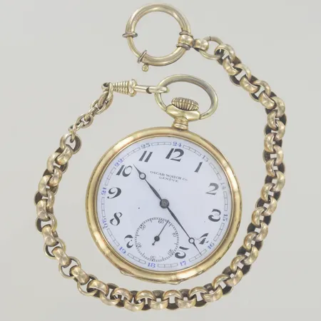 Fickur Oscar Watch Co Genève boett nummer 32726832, diam 48,8 mm, graverad, 14K, 72,1 gr + kedja guld doublé