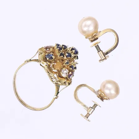 Diverse guld defekt delvis med sten 14K Bruttovikt: 7,2g Vikt: 7,2 g