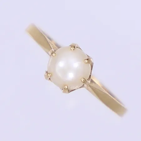 Ring med pärla stl 16½ bredd 2-6mm 18K Vikt: 1,6 g