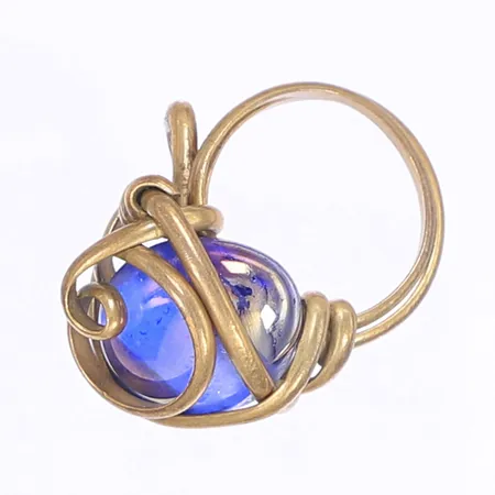 Ring brons och glas defekt