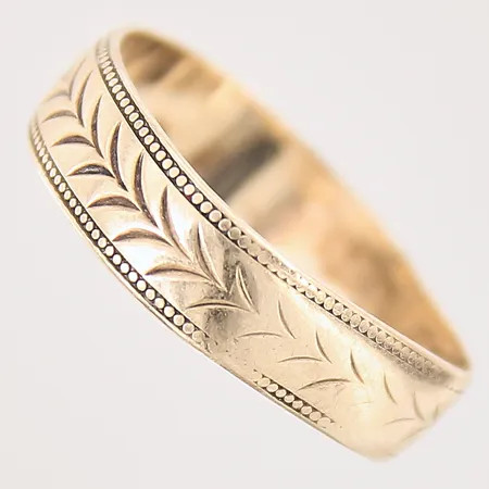 Ring med dekor, skev, defekt, 9K Vikt: 2,6 g