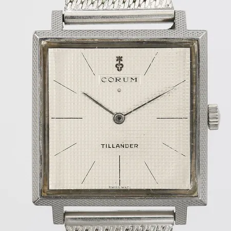 Herrur Corum, Admiral's Cup, automatisk, Tillander, stål, ca 30x30mm, länk med brott, bruksslitage, repor, inga tillbehör.