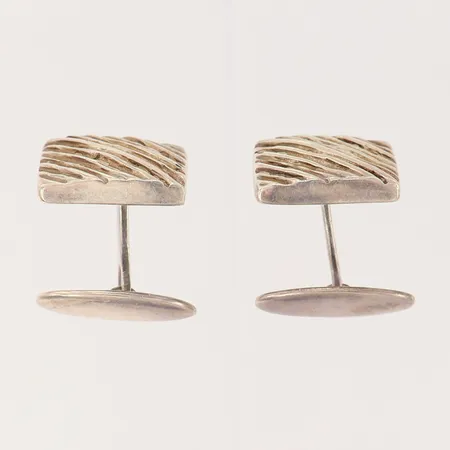 Ett par manschettknappar, dekor, 13X17, silver 925/1000 Vikt: 13,1 g