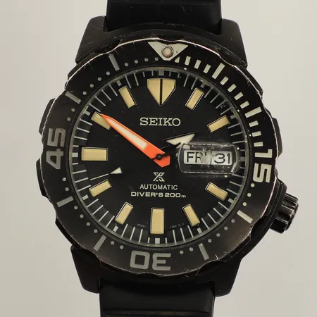 Herrur, Seiko, Prospex Black Series Monster Limited Edition, Ø43mm, automatic, datum,  referensnr: 4R36-10L0, serienr: 3421/7000, gummiband, stark lukt, repig, slitet, spricka/repig vid datum, ingen tillbehör. 