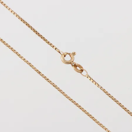 Collier Venezia, längd 50 cm, bredd 1 mm, 18k. Vikt: 4,8 g