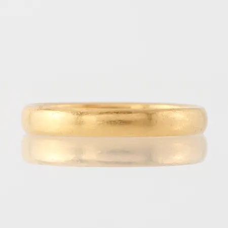 Ring slät, Oscar Ericsons Guldsmedsaffär Filipstad 1923, gravyr, storlek 18 mm, 23k. Vikt: 4,6 g