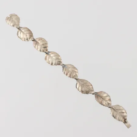 Gertrud Engel, armband, silver, A. Michelsen Aktiebolag, Stockholm 1950, längd ca 18 cm, bredd ca 15 mm. Vikt: 14,4 g