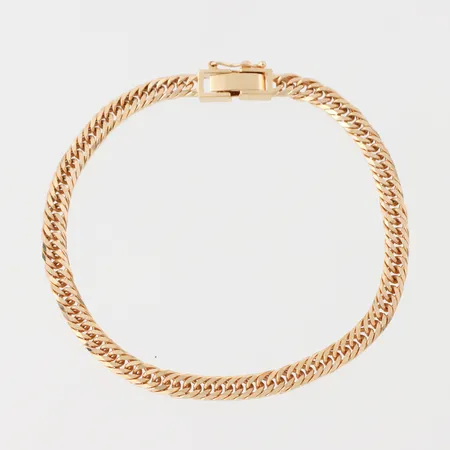 Armband, längd ca 17.5 cm, bredd 3.8 mm, 18k. Vikt: 9,2 g