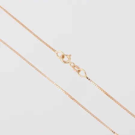 Collier Venezia, Guldfynd AB, längd 39 cm, bredd 1 mm, 18k. Vikt: 2,4 g