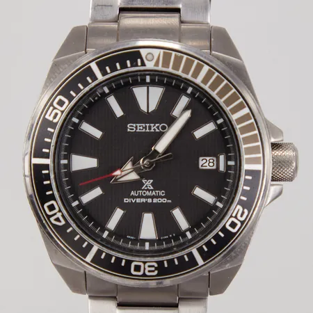 Herrur, Seiko Samurai Air Divers 200m, stål, automatisk, Ø44mm, ref-nr: 4R35-01V0, serie-nr: 771032, datum, viklås, repig länk, inga tillbehör.