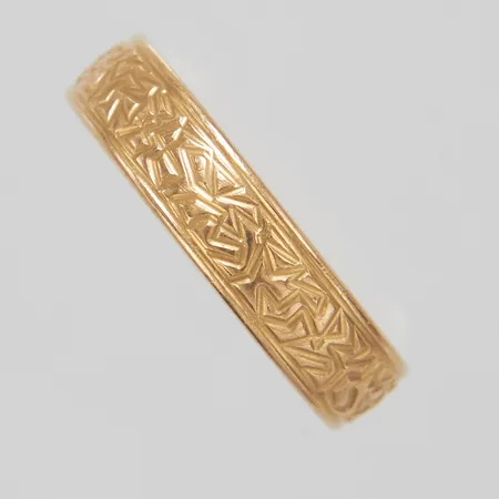 Ring med mönsterdekor, Ø18½, bredd: 4,8mm, Schalins, personlig gravyr, 18K Vikt: 5,5 g