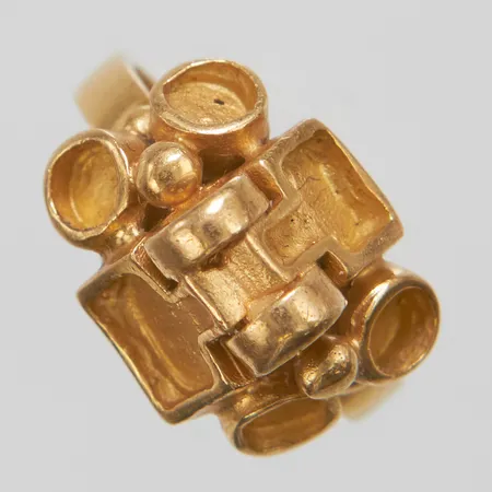 Ring, Ø15¾, bredd:2,5mm, Stigbert för Heribert Engelbert, 18K. Vikt: 6,2 g