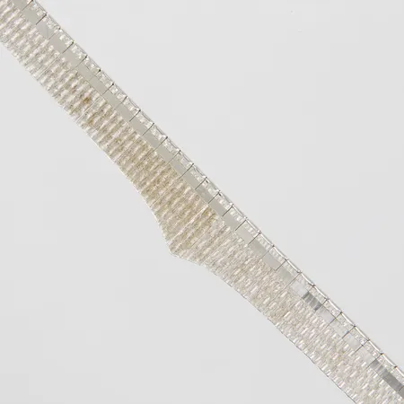 Silvercollier, ledade länkar, längd:45,5cm, bredd:5,5-13,5mm, 835/1000. Vikt: 27,6 g