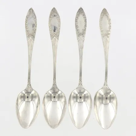 Fyra kaffeskedar, 13,5cm, silver 800/1000 Vikt: 57 g