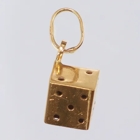 Hänge i form av tärning, 7x18mm inklusive hängöglan, 18K Vikt: 1,4 g