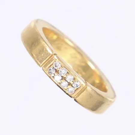 Ring med diamanter 0,08ctv, stl 17¼, bredd 4mm, gravyr, 18K Vikt: 9,1 g