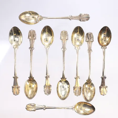9 teskedar, blomsterdekor, 9,5cm, blandade finhalter silver 830-925/1000 Vikt: 74 g
