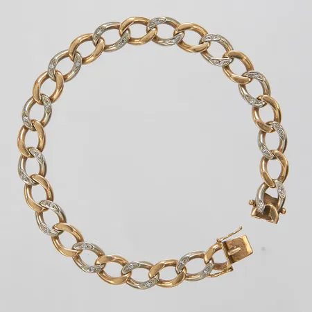 Armband, Pansar, åttkantslipade diamanter 26xca0,01ct, längd:22,5cm, bredd:9mm, R. Thorell, Stockholm 1980, vitguld/rödguld, 18K. Vikt: 39,4 g