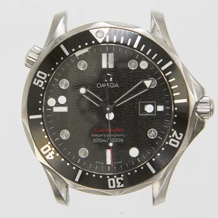 Herrur Omega Seamaster Professional, stål, 41mm, ref: 196.1507, snr: 90930271, quartz, skadad urtavla, flertal lossnade index, safirglas, datum, mindre rostskador på verkhållar skruv, saknar stift till stållänk, inga tillbehör.