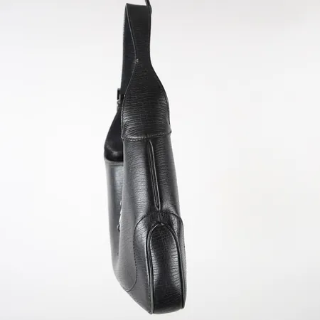 Handväska Gucci, "Jackie", svart läder, 32x22x8cm, bruksslitage. 