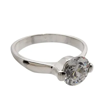 Ring, silver 925/1000, Cubic Zirconia (Ø7,5 mm), Ø18,0 mm, bredd 3-7,5 mm, sten utan anmärkning, mycket fint skick, förefaller sparsamt använd  Vikt: 3 g