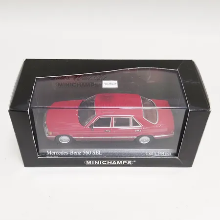 Modellbil Minichamps, Mercedes-Benz 560SEL, skala 1:43, plastbox Vikt: 0 g