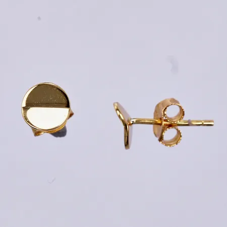 Ett par örhängen, Ø ca 6mm, 925/1000, förgyllt silver Vikt: 0,6 g