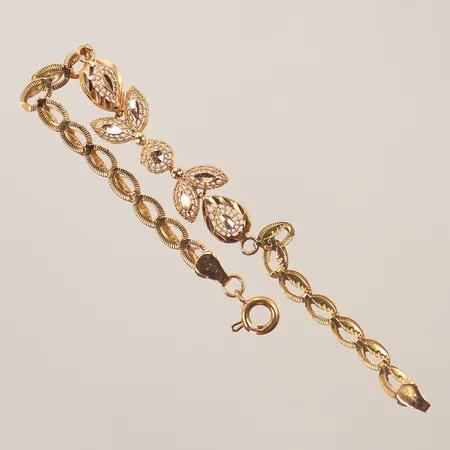 Armband 17cm, bredd 5-11 mm, 18K 4,4g Vikt: 4,4 g
