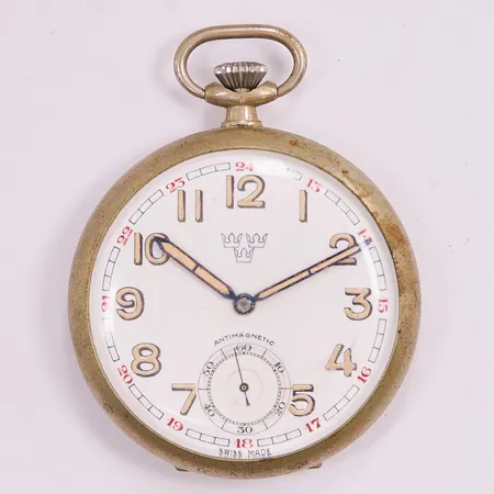 Militärt fickur, tre kronor, 49mm, boettnr:13993tickar, nickel.