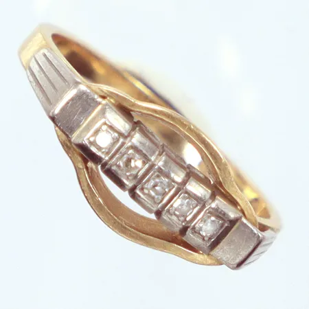Ring, diamanter 5x0,005ct, tvåfärgad, Ø17¼, 18K Vikt: 3,7 g