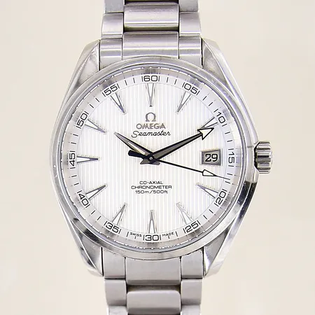 Herrur Omega Seamaster Aqua Terra, CO-AXIAL, stål, automatisk, Ø41mm, datum, ref-nr: 231.10.42.21.02.001, serie-nr: 82035837, kaliber: 8500, stållänk med 16 monterade länkbitar, delar från tidigare service, röd läderbox, repig länk, boett med repor, jack i boett, inga övriga tillbehör. 