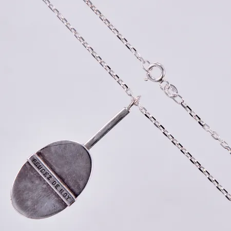 Collier Efva Attling, längd ca 68cm, bredd ca 2mm, hänge längd ca 5cm, silver  Vikt: 18,4 g