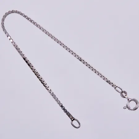 Armband Venezia, längd ca 17cm, bredd ca 2mm, silver Vikt: 4 g